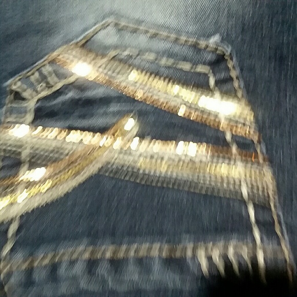 Capris - Picture 2 of 3